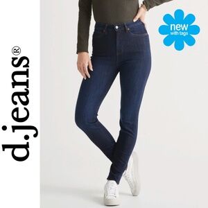 NWT 🦋 high rise skinny jeggings | Size: 6